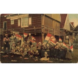 PAYS BAS -MK42194 MARKEN DRAPEAUX