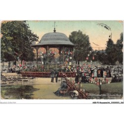 AKBP2-0189-ROYAUME-UNI - illuminated fete - victoria park