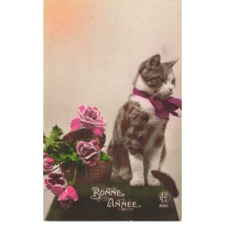 CHATS -MK40074 BONNE ANNEE UN CHAT NOEUD PAPILLON PANIER FLEURS