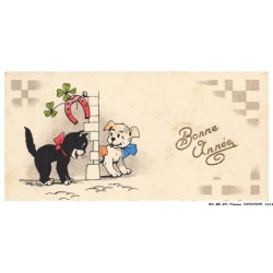 BY-BFP2-1093-CHAT - BONNE ANNEE - DESSIN DE CHAT AVEC NOEUD ROUGE ET CHIEN AVEC NOEUD BLEU