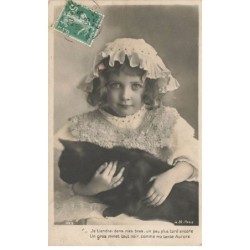 CHATS -MK39839 PETITE FILLE ET SON CHAT NOIR DANS LES BRAS