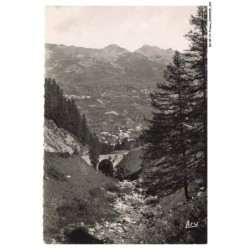 BX-BFP1-0162-05 - ORCIERES - Le village vu de la vallée d'archinard