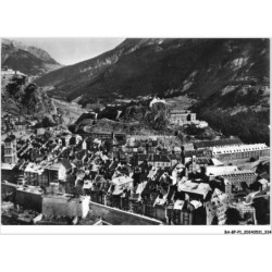 BA-BFP1-0168-05 - BRIANCON - La ville haute au fond la route d'Italie VUE AERIENNE LAPIE