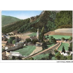 CL-BFP1-0160-05 - LAUS - Notre dame de laus - Vue d'ensemble