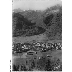 CJ-BFP1-0317-05 - LE MONETIER-LES-BAINS - Vue générale et de gauche a droite - Roche gardiner - Le drôme
