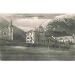 05 CHATEAUROUX LES ALPES -31705 EGLISE ET MAIRIE LE DISTROIT