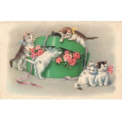 MIKIBP5-054- CHAT CHATONS AVEC NOEUD PAPILLONS ET UNE BOITE REMPLIS DE FLEURS