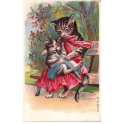 MIKIDP1-015- CHATTE ET CHATON HUMANISES BIBERON GAUFREE