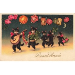 MIKIDP7-003- CHATS HUMANISEES MUSICIENS TREFLES CHANCE EDIT PITTIUS