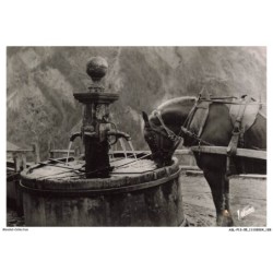 ASLP13-0892-05 - Paysages alpestres - Fontaine en montagne