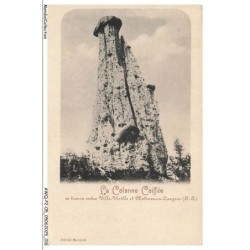 AWQP2-0070-05 - La colonne coiffée - Se trouve entre ville-vieille et molines-en-quryras