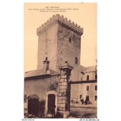 AEVP1-0072-05 - EMBRUN - Tour brune - Ancien donjon archiépiscopal - Entrée de la caserne laharpe