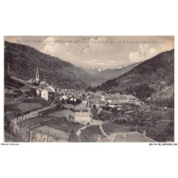 AEVP2-0106-05 - AIGUILLES - Vue générale prise de la route du chateau du queyras