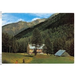 AEVP3-0253-05 - ANCELLE - Chalet de moissiere - Dans le fond le cuchon