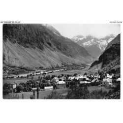 AEVP2-0111-05 - LA CHAPELLE EN VALGAUDEMAR - Le village et les bans