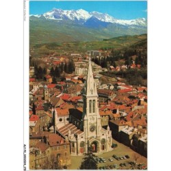 ALYP2-0190-05 - GAP - L'église dans son cadre de montagnes