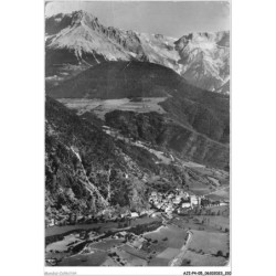 AJIP4-05-0443 - MONTMAUR - Vue générale aérienne - Dans le fond - Massif d'aurouze