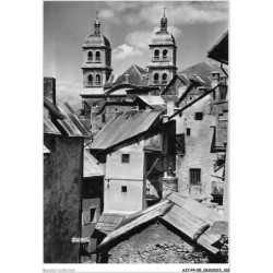 AJIP4-05-0389 - BRIANCON - La collégiale