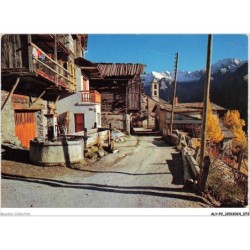 ALYP2-0137-05 - SAINT-VERAN - La rue principale et la fontaine