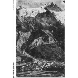 ANKP8-0664-05 - LA GRAVE - Vue générale et le massif de la meije