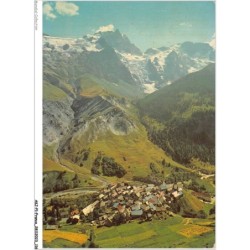 AKJP1-0059-05 - LA GRAVE-EN-OISANS - Vue générale et le massif de la meije