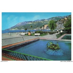 AZRP2-0134-ITALIE - MAIORI - Les Jardins avec la Fontaine