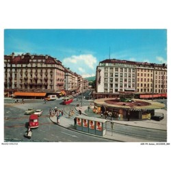 AZRP4-0247-SUISSE - GENEVE - La Rue du Mont Blanc et le Mont Blanc