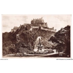 AZRP8-0468-ROYAUME-UNI - EDINBURGH Castle and Ross FOUNTAIN