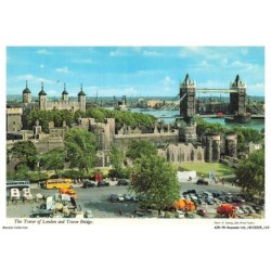 AZRP8-0508-ROYAUME-UNI - The Tower ofLondon and Tower Bridge