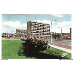 AZIP8-0796-16 - ANGOULEME - Les nouveaux quartiers de la gare