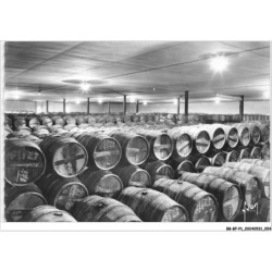 BB-BFP1-0028-16 - COGNAC - Un chai de réserve - Etablissements Hennessy, Cognac