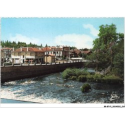 BB-BFP1-0008-16 - CHABANAIS - Les bords de l'eau devant le café de Vienne