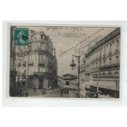 16 ANGOULEME LA RUE DES HALLES CENTRALES N°28