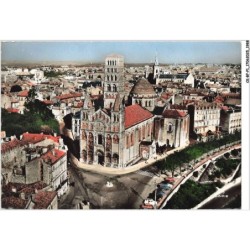 CK-BFP1-0995-16 - EN AVION AU-DESSUS DE ANGOULEME - Cathedrale St-Pierre Romane