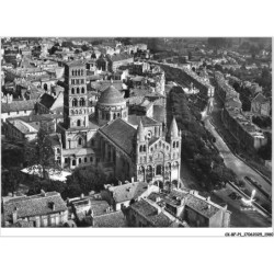 CK-BFP1-0991-16 - EN AVION AU-DESSUS DE ANGOULEME - La Cathedrale