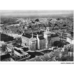 CK-BFP1-0998-16 - EN AVION AU-DESSUS DE ANGOULEME - L'Hotel de ville