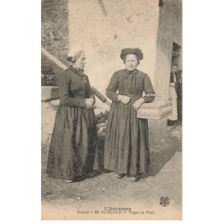 15 ST FLOUR  AL-AL00819 TYPSE DU PAYS 2 FEMMES