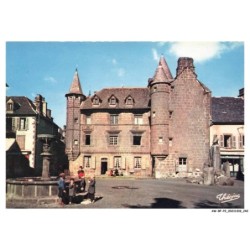 AW-BFP2-0251-15 - SALERS - Place tyssandier-d'escous