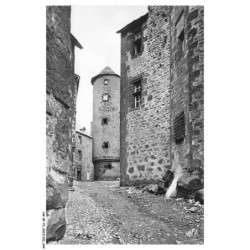 AW-BFP2-0252-15 - SALERS - La tour et rue des templiers