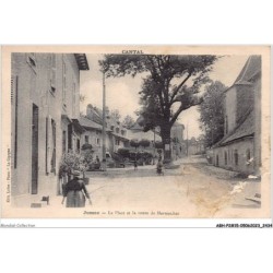ABHP2-15-0132 - JUSSAC - La place et la route de MARMANHAC