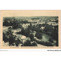 AMTP5-0484-16 - ANGOULEME - une vue prise du rempart beaulieu sur le faubourg saint-cybara