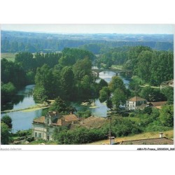 AMHP3-0208-16 - environs de - CHATEAUNEUF-SUR-CHARENTE - SAINT-SIMEUX - charente - vue d'ensemble sur la charente