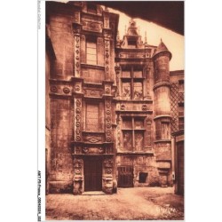 AMTP5-0480-16 - ANGOULEME - au n-15 - rue cloche-verte - ancien hôtel de saint-simon de la renaissance