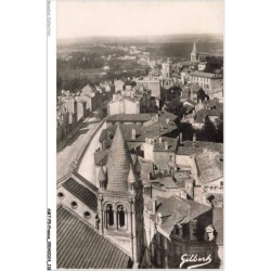 AMTP5-0488-16 - ANGOULEME - perspective de l'avenue du président - wilson - prise de la cathédrale