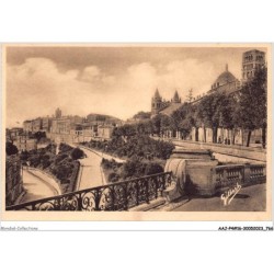 AAJP4-16-0347 - ANGOULEME - Le Rempart Desaix et la Cathédrale