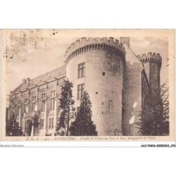 AAJP3-16-0188 - ANGOULEME - Façade de l'Hotel de ville et tour Marguerite-de-Valais