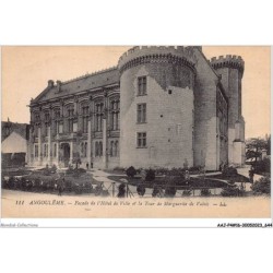 AAJP4-16-0286 - ANGOULEME - Façade d'Hôtel de la Vallée et la Tour de Marguerite de valois