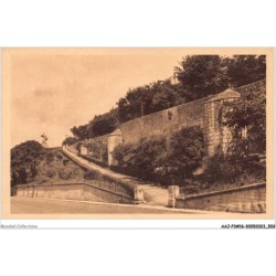 AAJP3-16-0251 - ANGOULEME - Les anciens Remparts