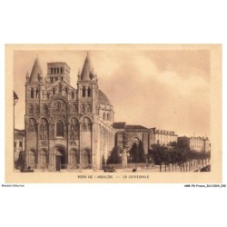 AMRP8-0716-16 - ANGOULEME - Moyen age - La cathédrale