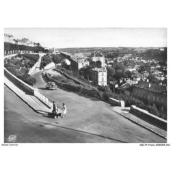 AQDP4-0253-24 - ANGOULEME - les remparts et la ville